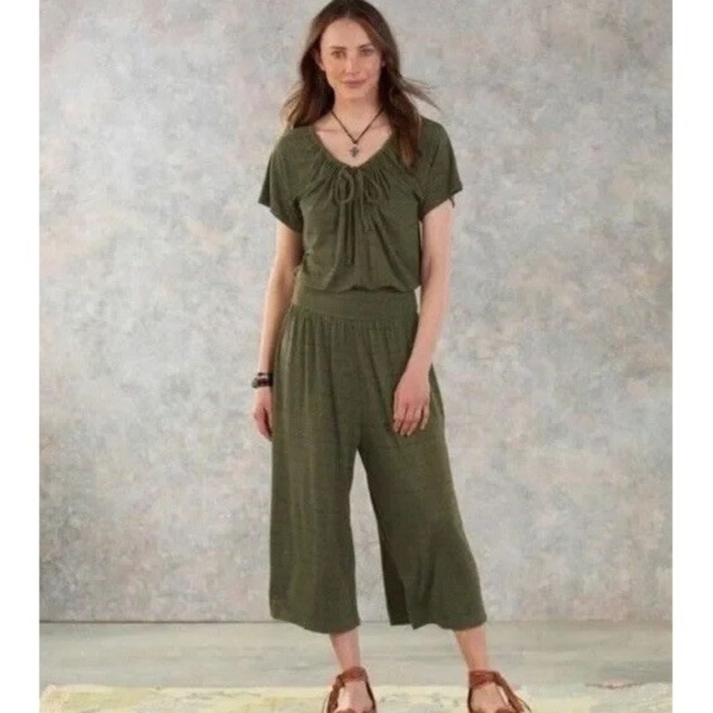 Sundance XS Felicity Jumpsuit Olive Green Womens Jersey Wide Leg Crop Romper D52